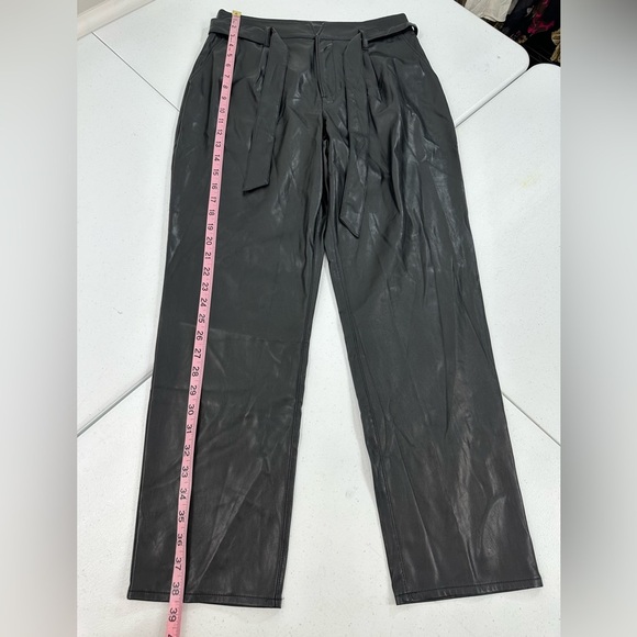 Paige Melila Black Vegan Leather Paperbag Waist Straight Leg Cropped Pants Sz 4 - Picture 7 of 13